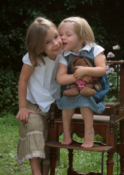 Portraitaufnahmen in unserem Studiogarten Portraitaufnahmen in unserem Studiogarten