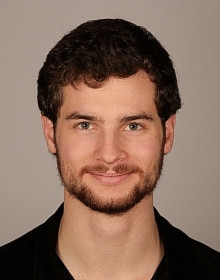 Beispiel für ein biometrisches Passbild Beispiel für ein biometrisches Passbild