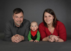 Portraitaufnahmen im Studio in unserem Studiogarten Portraitaufnahmen im Studio in unserem Studiogarten