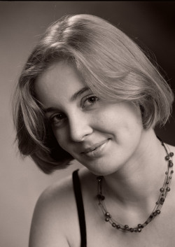 Portraitaufnahme in unserem Fotostudio Portraitaufnahme in unserem Fotostudio