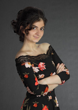 Portraitaufnahme in unserem Fotostudio Portraitaufnahme in unserem Fotostudio