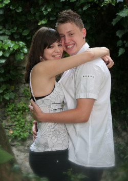 Portraitaufnahmen im Studio in unserem Studiogarten Portraitaufnahmen im Studio in unserem Studiogarten