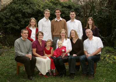 Familienaufnahme in unserem Studiogarten